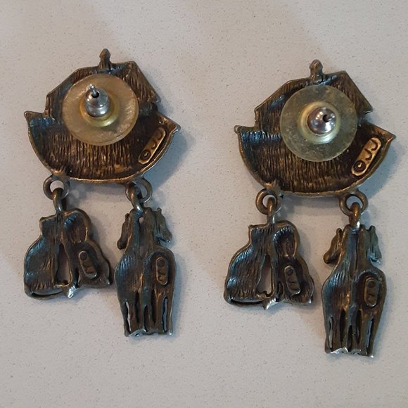 JJ Jonette antique bronze figural Noah’s ark pierced earrings - Picture 5 of 9
